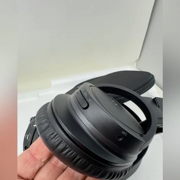 Sony‎ MDR-ZX770BN Bluetooth Noise Canceling Headphones