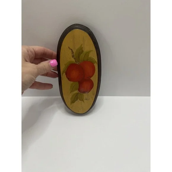 VTG Hand Painted Apples Plaque Natural Rustic Edge/Metal Hanger. '70's
