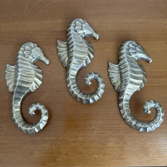 3 Vtg Brass Seahorse Wall Hook Hangers Nautical Coastal Decor Beach‎ House