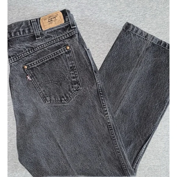 VTG Levi 557 Men Jeans 34x26* (Tag says 36x36) Black Straight Leg USA