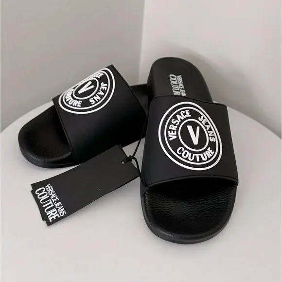 ⭕️ VERSACE JEANS Men’s Slippers Flit Flops Sandals Black Designer 43 US 10