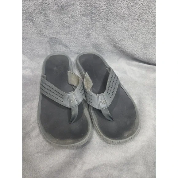 OluKai Ulele Shoes Mens Size 13 Gray Flip Flop Sandals Water Friendly 10435