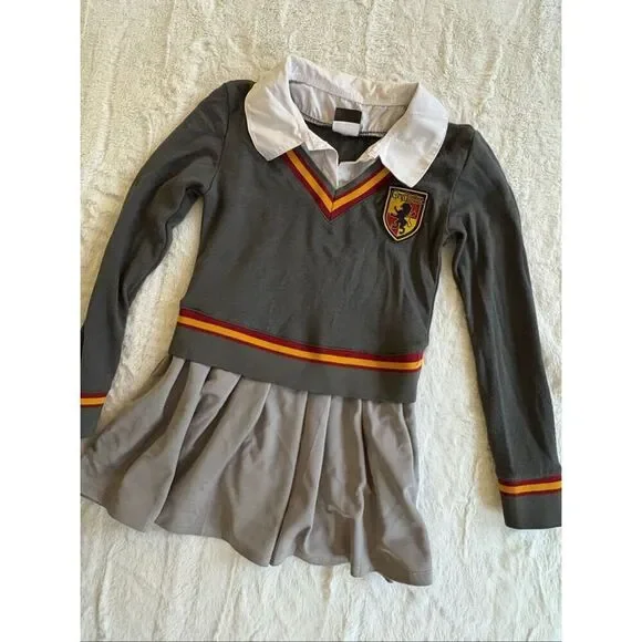 Spirit Halloween Harry Potter Gryffindor Costume Girls Small
