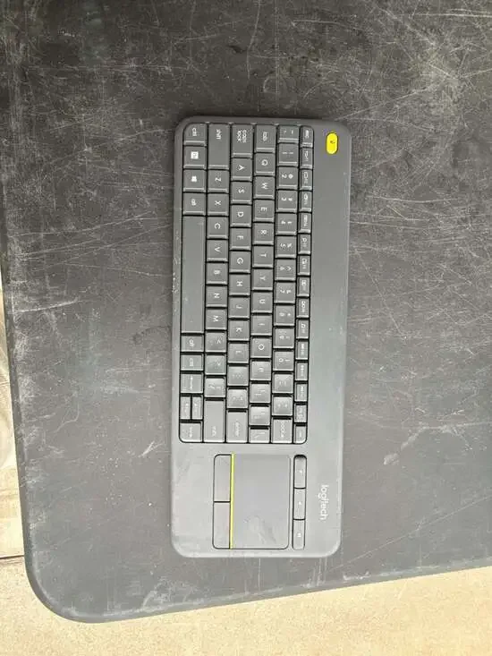 Logitech K400 Plus Wireless Touch Keyboard