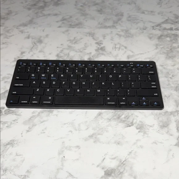Wireless Black Keyboard