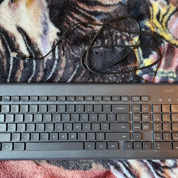 Black Onn-Wired Keyboard Stock#100009052