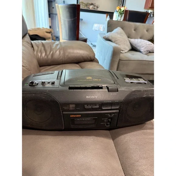 Sony CFD-17 CD Radio Cassette-Corder Mega Bass Auto Reverse Boombox Black tested
