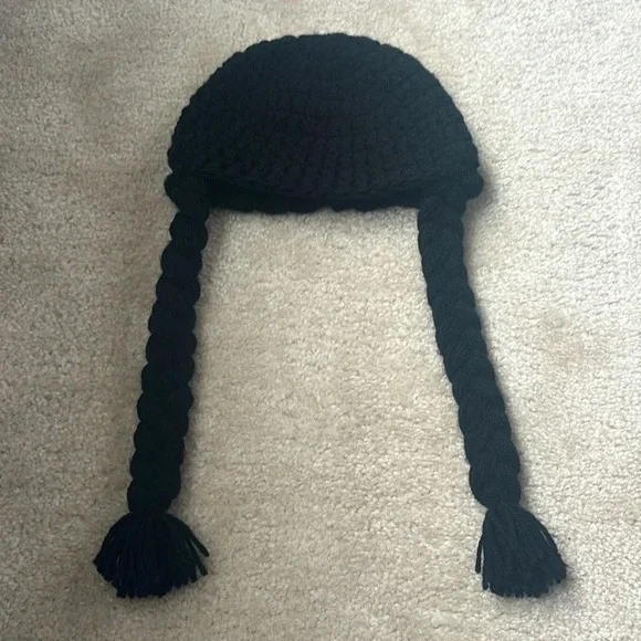 EUC Black Braids Crochet Hat