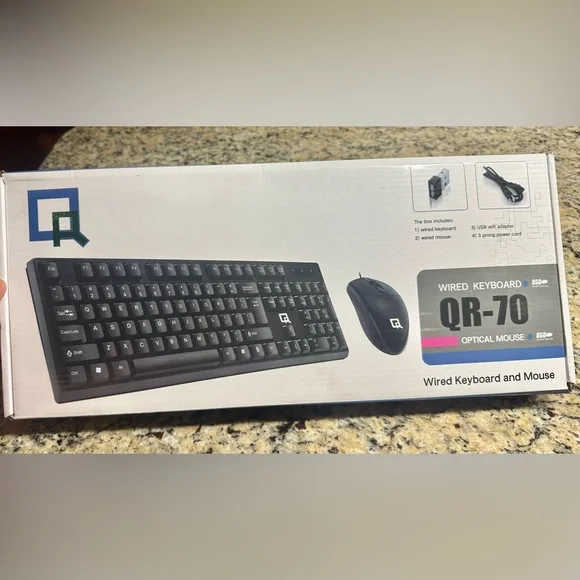 NIB - QR-70 Wired Keyboard and Optical Mouse Combo - Black