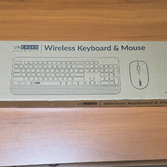 Uncaged Wireless Keyboard & Mouse ( Pink ) Brand New