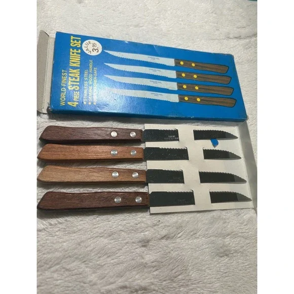 Vintage The Worlds Finest Cutlery 4 Piece Steak Knife Set