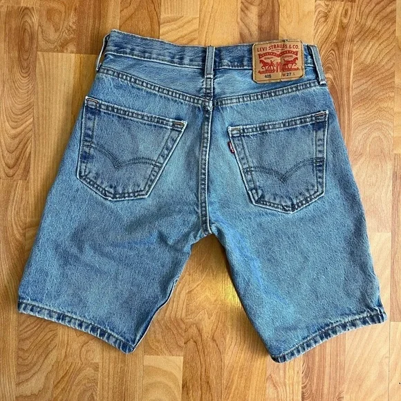 EUC Levi's 405 Blue Denim Men Shorts sz 27 Nice Leather Label No Flaws
