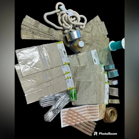 craft material bondle, around 30 items,