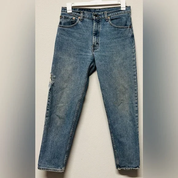 Vintage Levi’s 550 Jeans Men’s 33x30 Made in USA Relaxed‎ Fit Denim Hole Leg