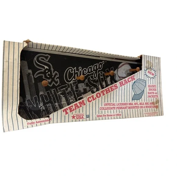 Vintage 80' NEW Chicago White Sox Team Clothes Rack Official Licensed Wood Hooks