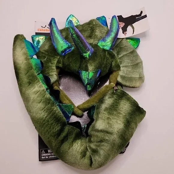 NWT Celebrate Halloween Dino Kit Ages 3+ 2 Pieces