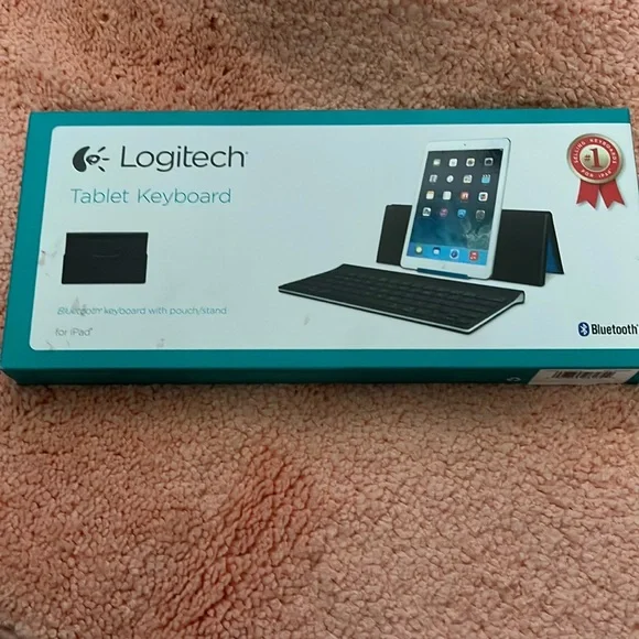 🎉🎉 HP 🎉 🎉Logitech Bluetooth tablet Keyboard