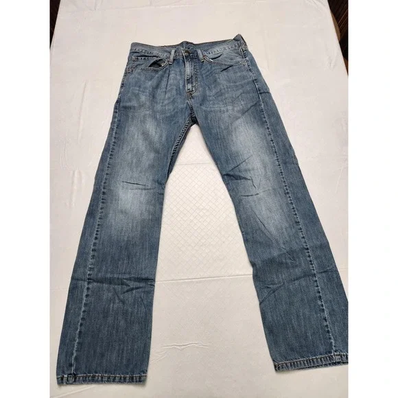 Levis 505 Jeans Mens 34x32 Blue Denim Straight Leg Zip Fly Classic Wash