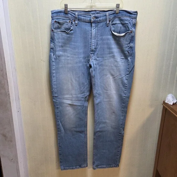 Levis 541 Jeans Mens 38x30 Blue Athletic Fit Tapered Light Wash Denim Pants