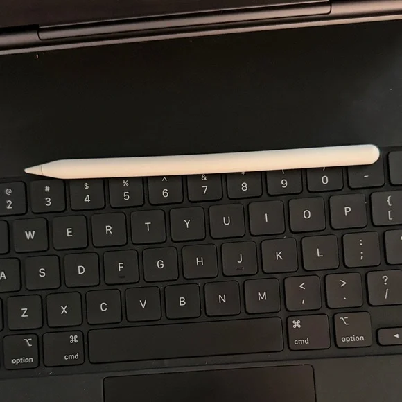Apple White Pencil