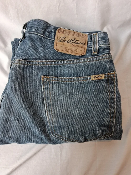 Vintage Levi's Relaxed Fit Blue Denim Jeans