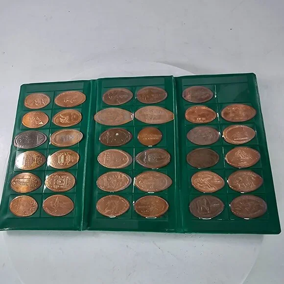 Pressed Pennies Collecting Book San Antinio Zoo Sea World Universal Studios