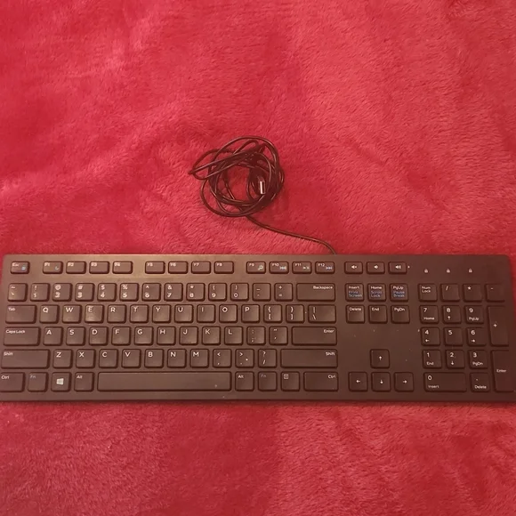 DELL Keyboard USB Wired Desktop Windows/MacBook Black