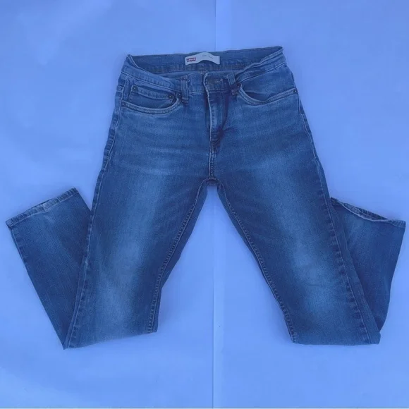 LEVI’S 511 28x28 medium wash slim fit jeans
