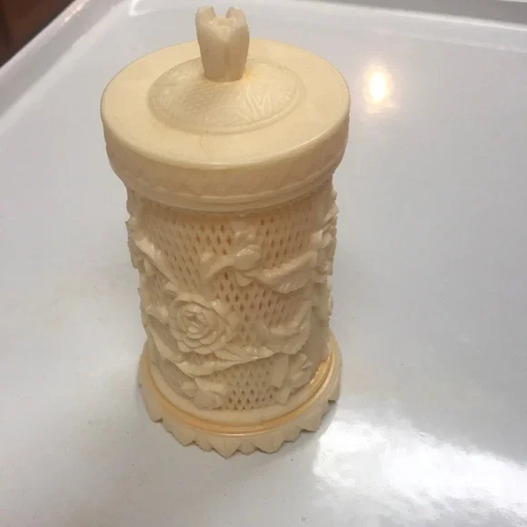 Cocktail Fork Lattice Canister Vintahe
