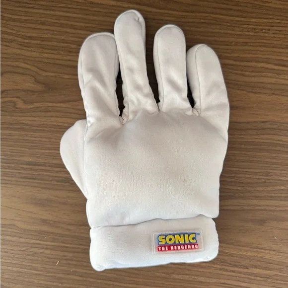 Sonic the Hedgehog SINGLE Costume Glove ONE Only SEGA