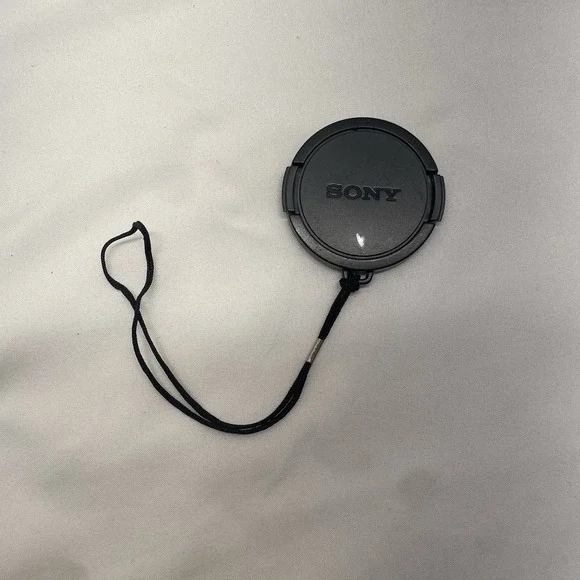 Genuine SONY 42mm Lens Cap for Various Handycams Camcorder Camera MVC-FD7‎