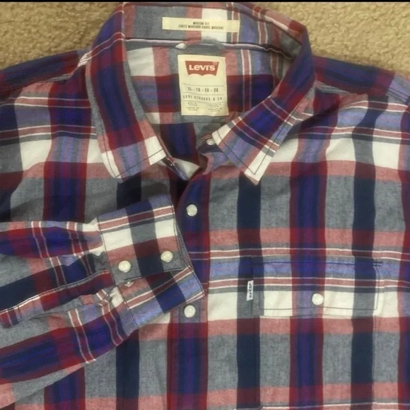 Levi’s Men’s XL Modern Fit Pearl Snap Long Sleeve Plaid Shirt