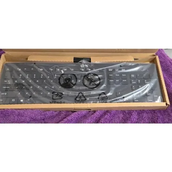 NEW Genuine HP Keyboard 803181-001 USB Slim KB Win 8 US Black ( NEW IN BOX )
