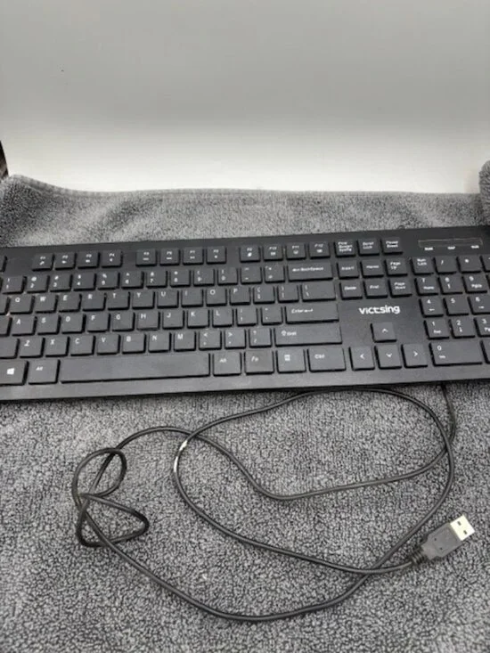 Victsing Wired Keyboard Model PC206A