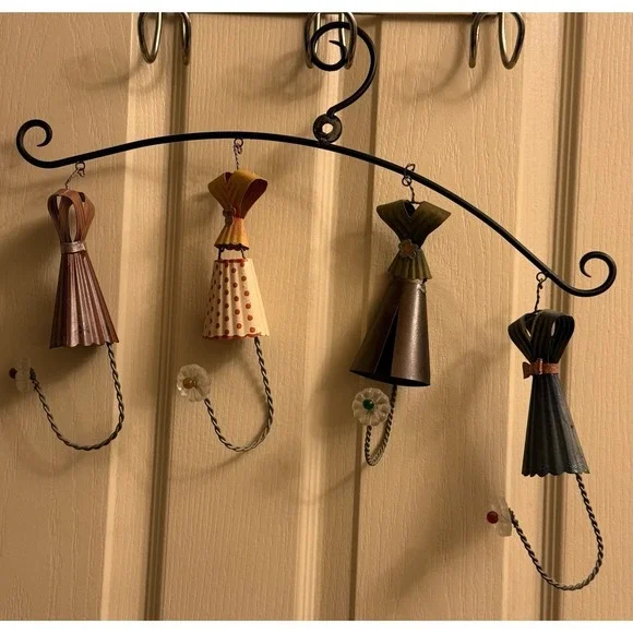VTG Dress Shape Hooks with Wall Mounted Hanger Decorative Hanger Hook‎