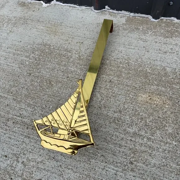 VTG Solid Brass Sail Boat Ship Over the Door Wreath Hanger Holder Hook Liards