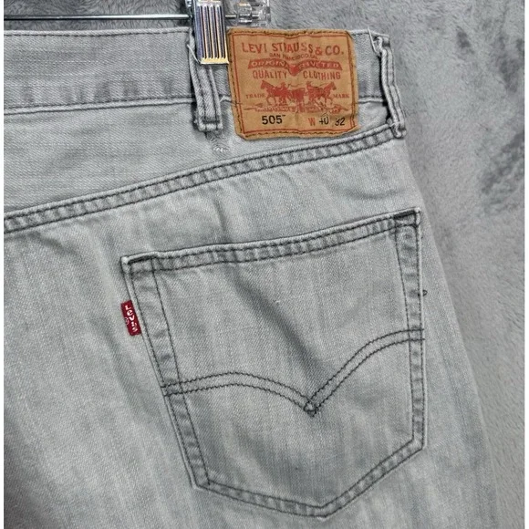 Levis 505 Straight Fit Jeans Men's Size‎ 40x32(38x31) Gray Zip Fly