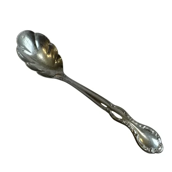 Vintage Wm Rogers‎ & Son Stainless Sugar Spoon Shell 5.5