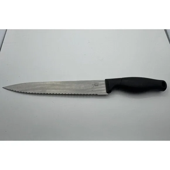 Ekco Flint Serrated Knife Black Plastic Handle‎ 12
