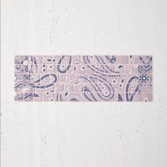 UO MacBook PRO Printed Keyboard Cover