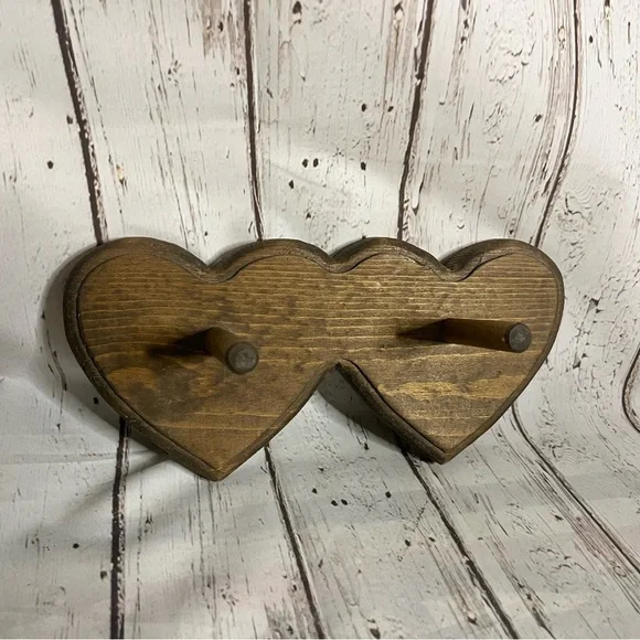VTG Handmade Heart Wood Wall Hooks Coat Hat Leash Rack Country Primitive