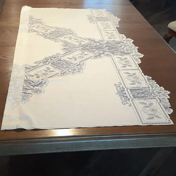 Valance white Heritage lace 60