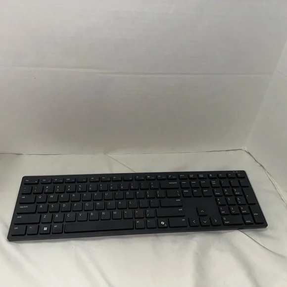 Dell KB500 Wireless Keyboard Black Full Size USB Receiver