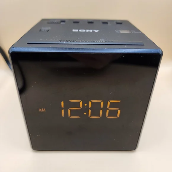 SONY ICF-C1 Alarm Clock Radio AM/FM LED Display ICFC1 Black Cube