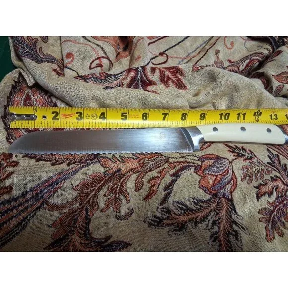 Cangshan (59700) Serrated 9-Inch Bread Knife With White Handle German Steel Bla