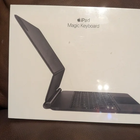 Apple Magic Keyboard for iPad - Elegant Black