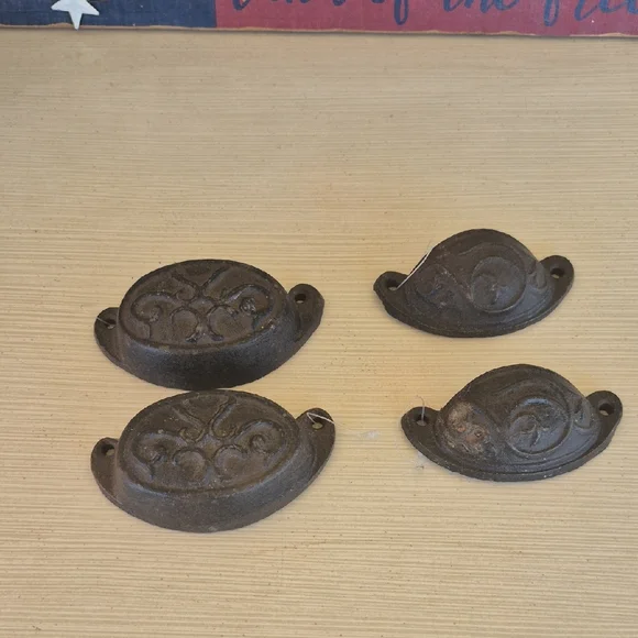 Cast Iron Drawer Or Cabinet Handles/Pulls