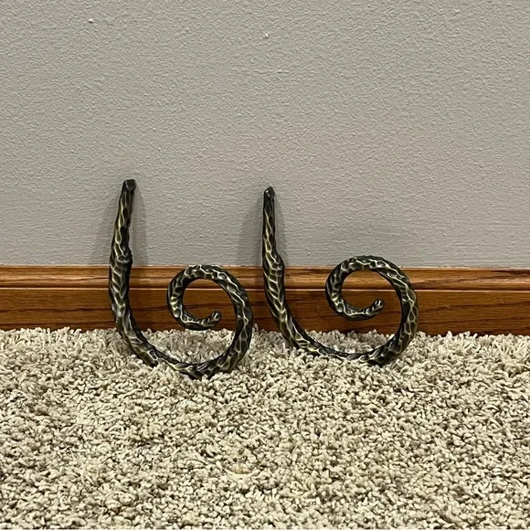 Vintage Decorative Brass & Bronze Wall Curtain Hooks
