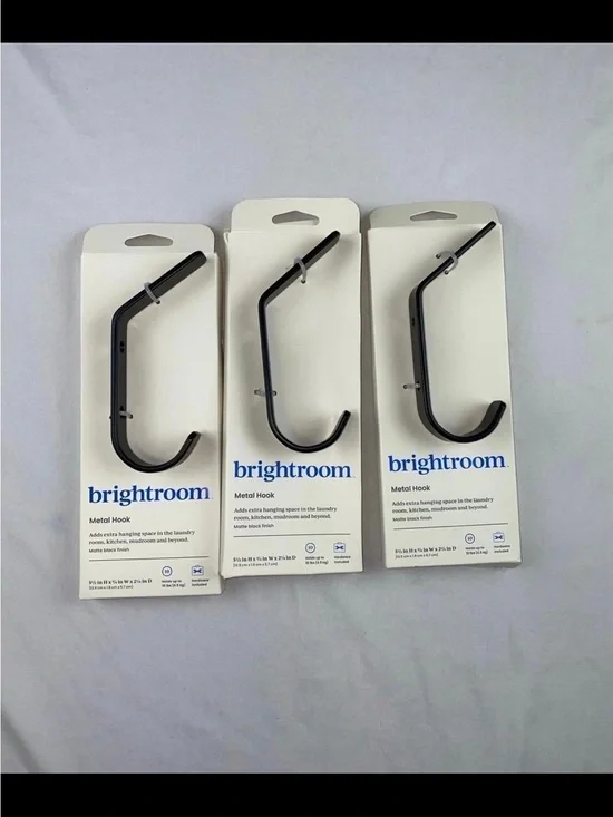NEW Hanging metal Hooks
