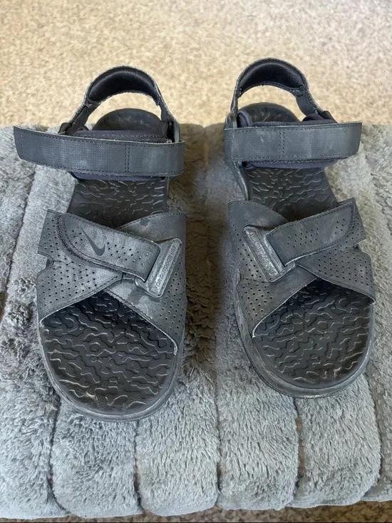 Nike Black Men's Adjustable Strap Sport Sandals